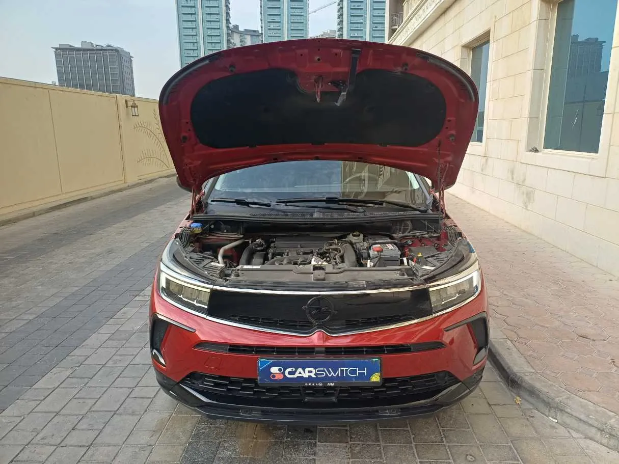 Car image 25