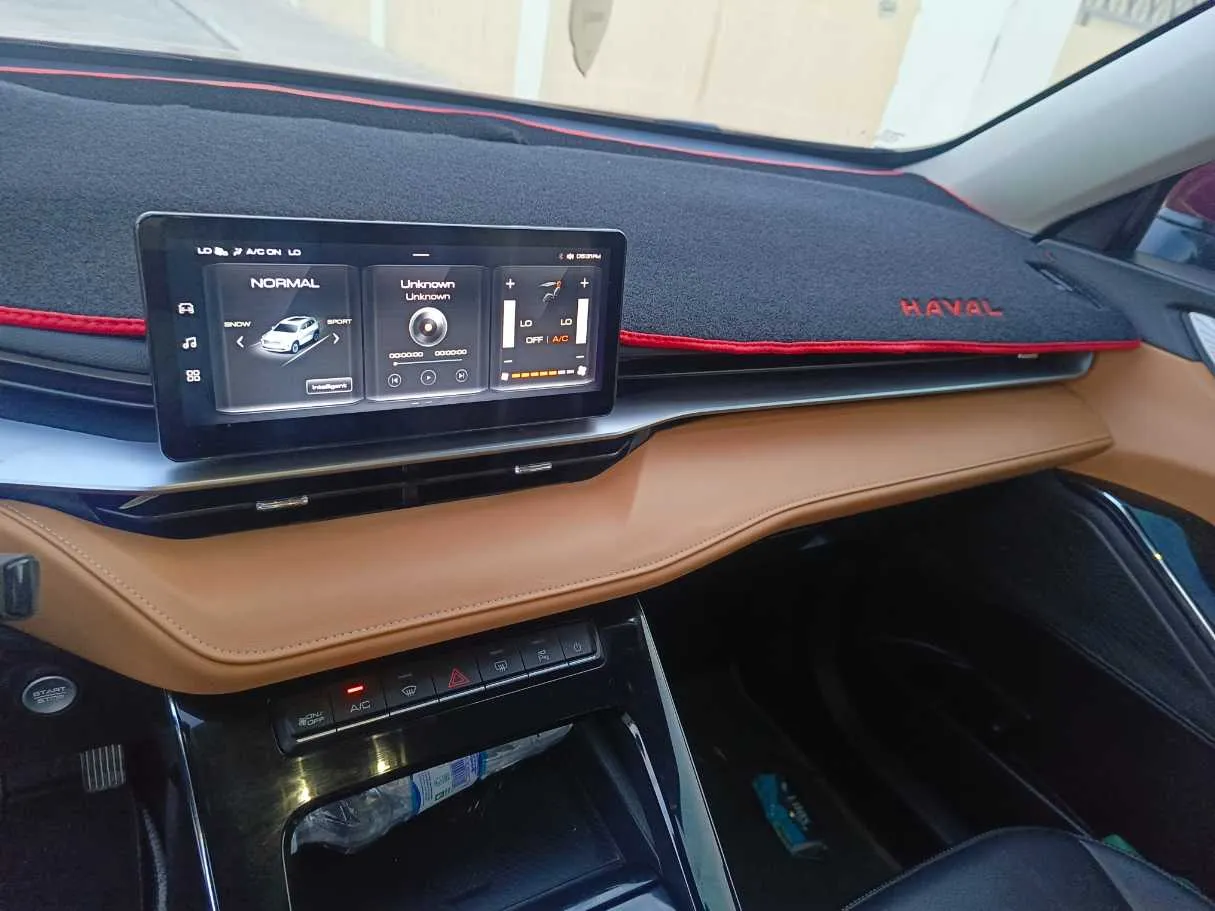Car image 22