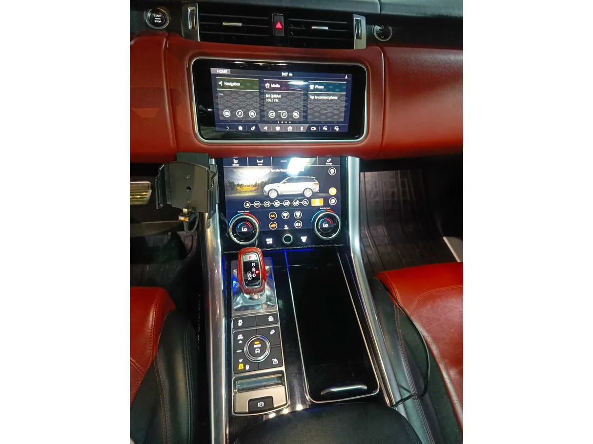 Car image 27