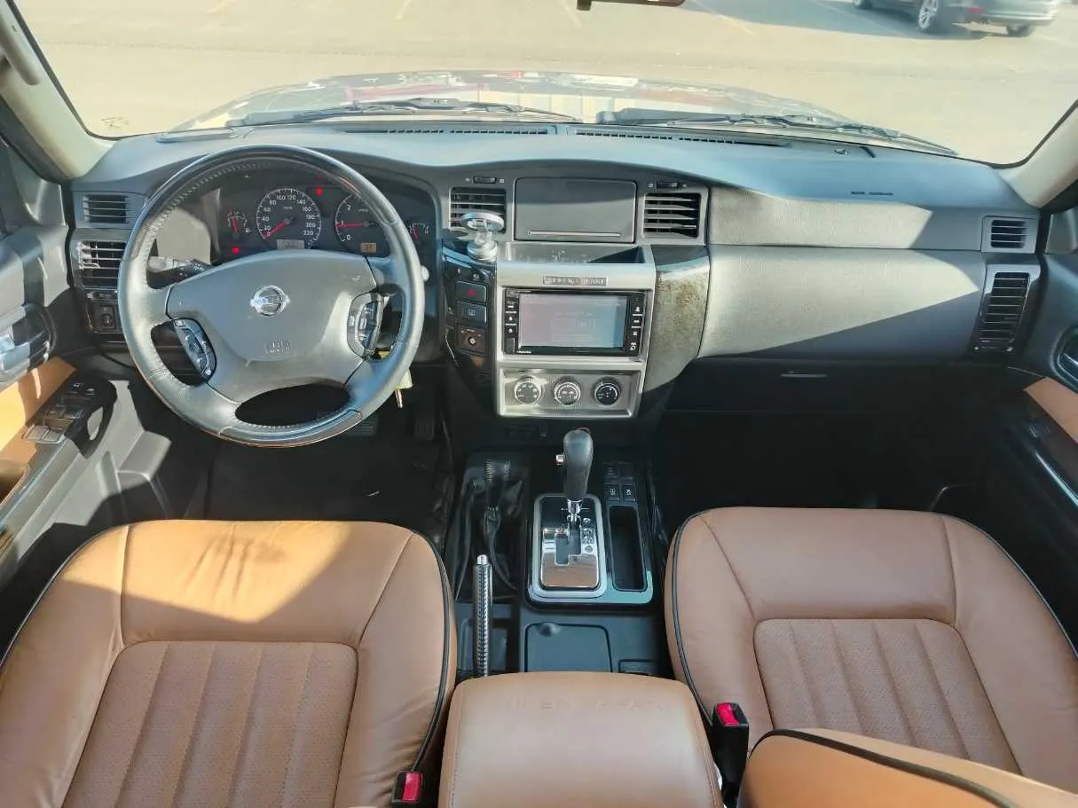Car image 21