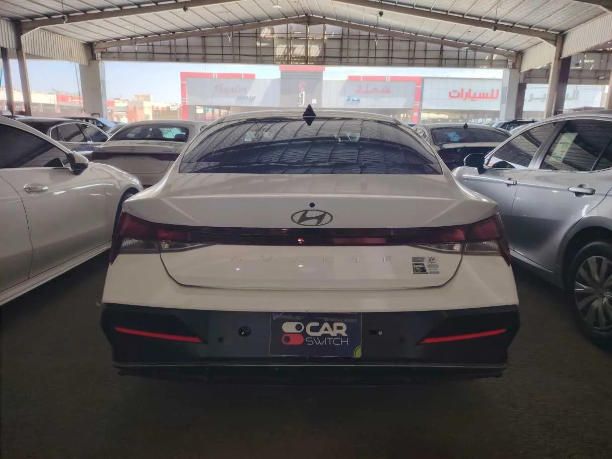 Car image 6