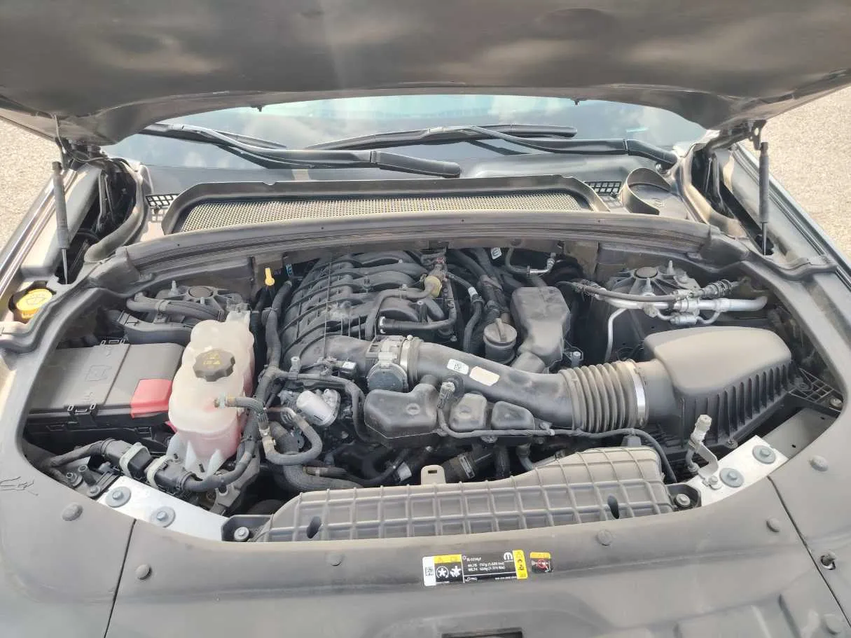 Car image 37