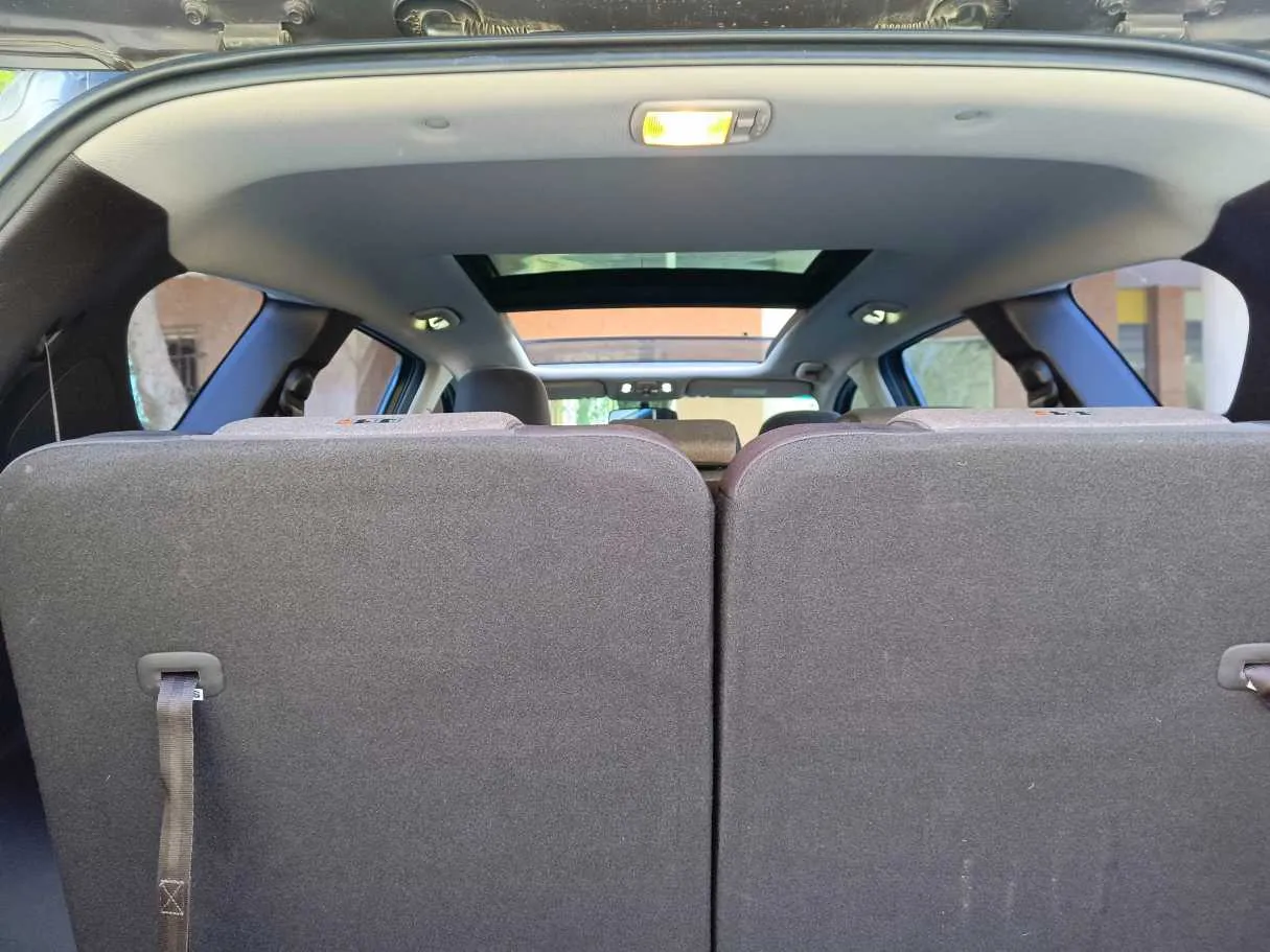Car image 31
