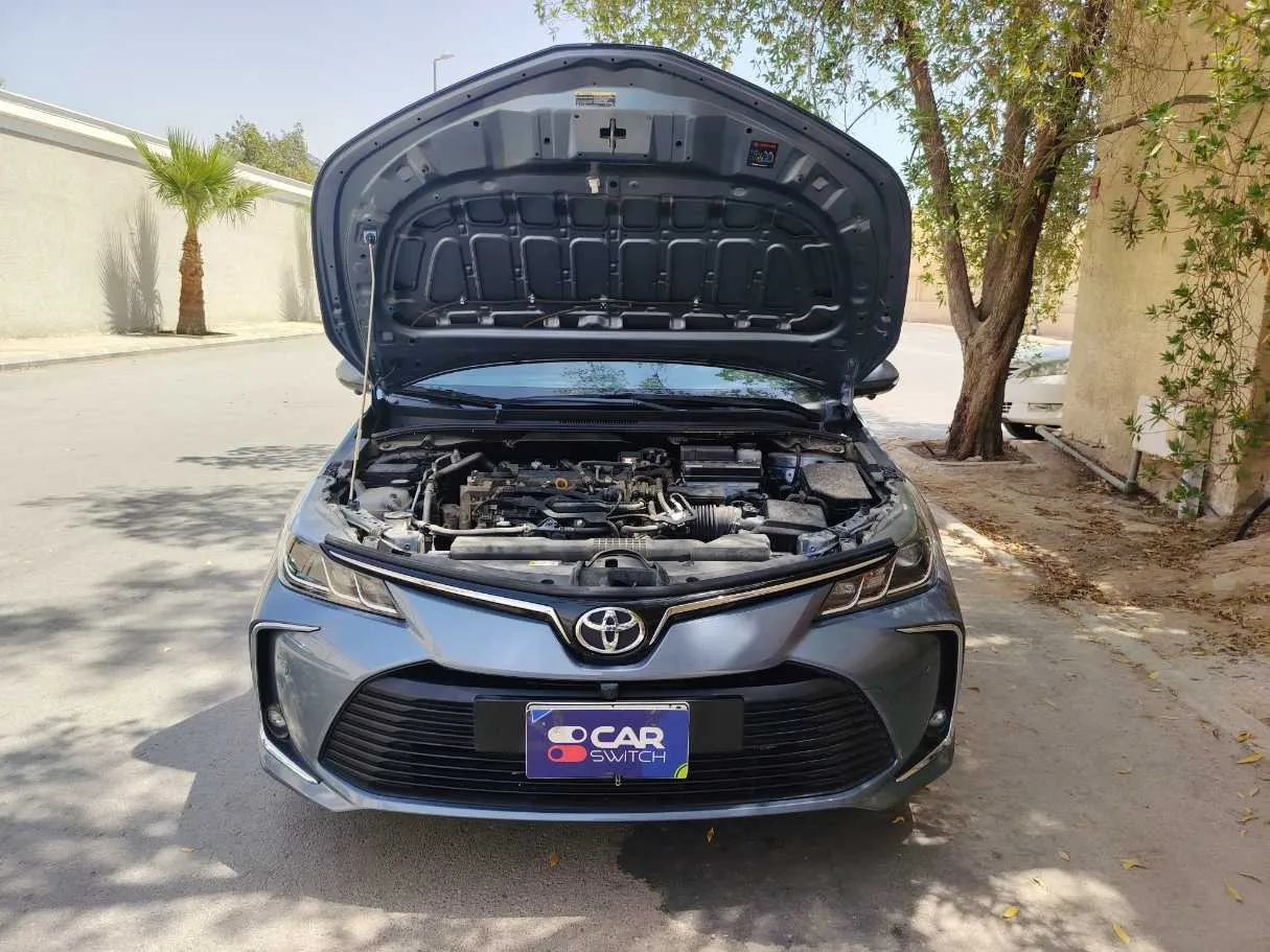 Car image 30