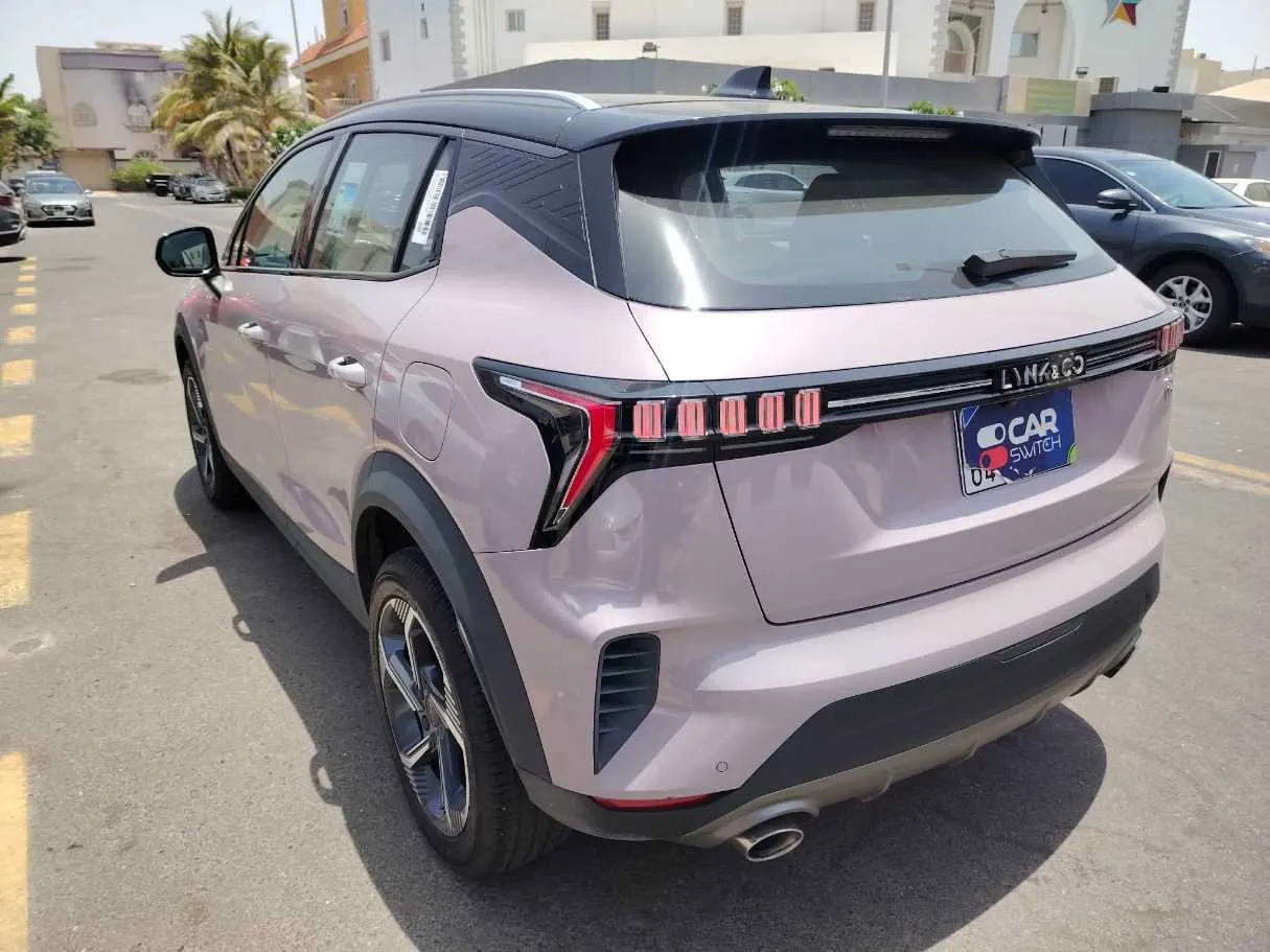 Car image 7