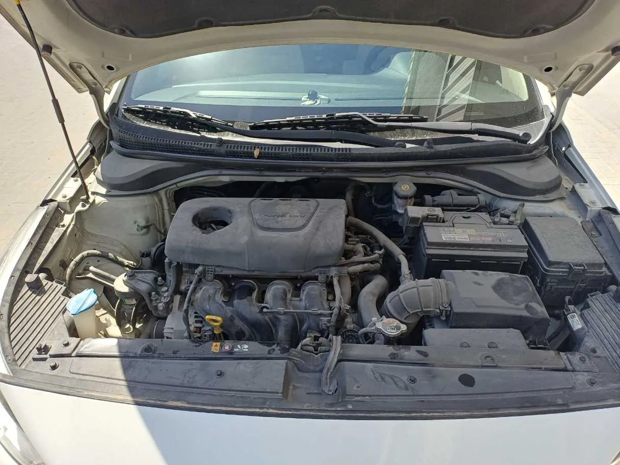 Car image 22