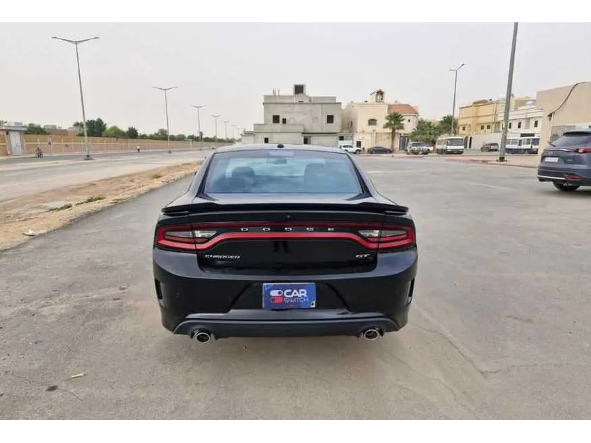 Car image 6