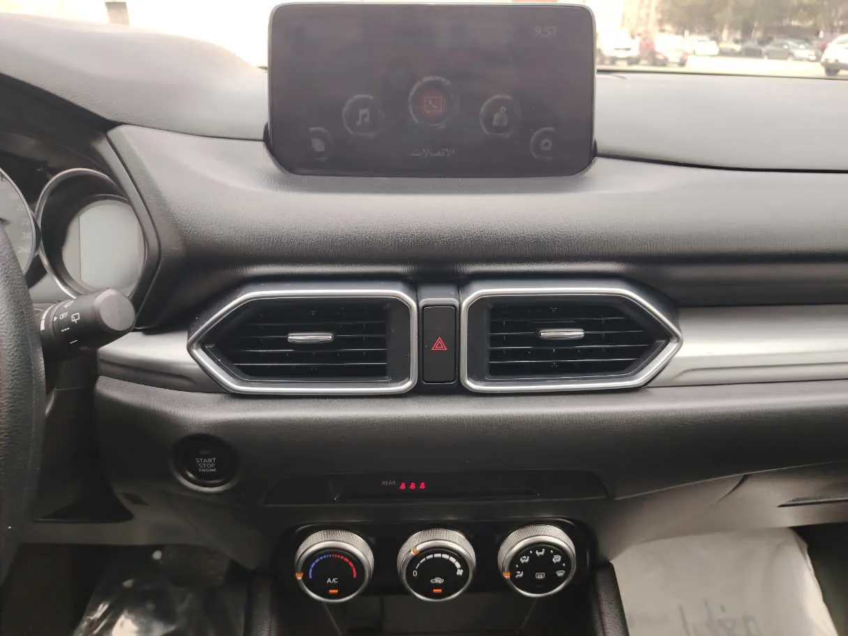 Car image 21