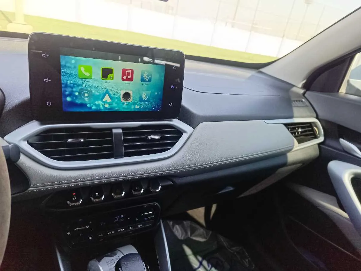 Car image 21