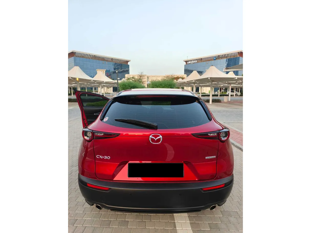 Car image 8