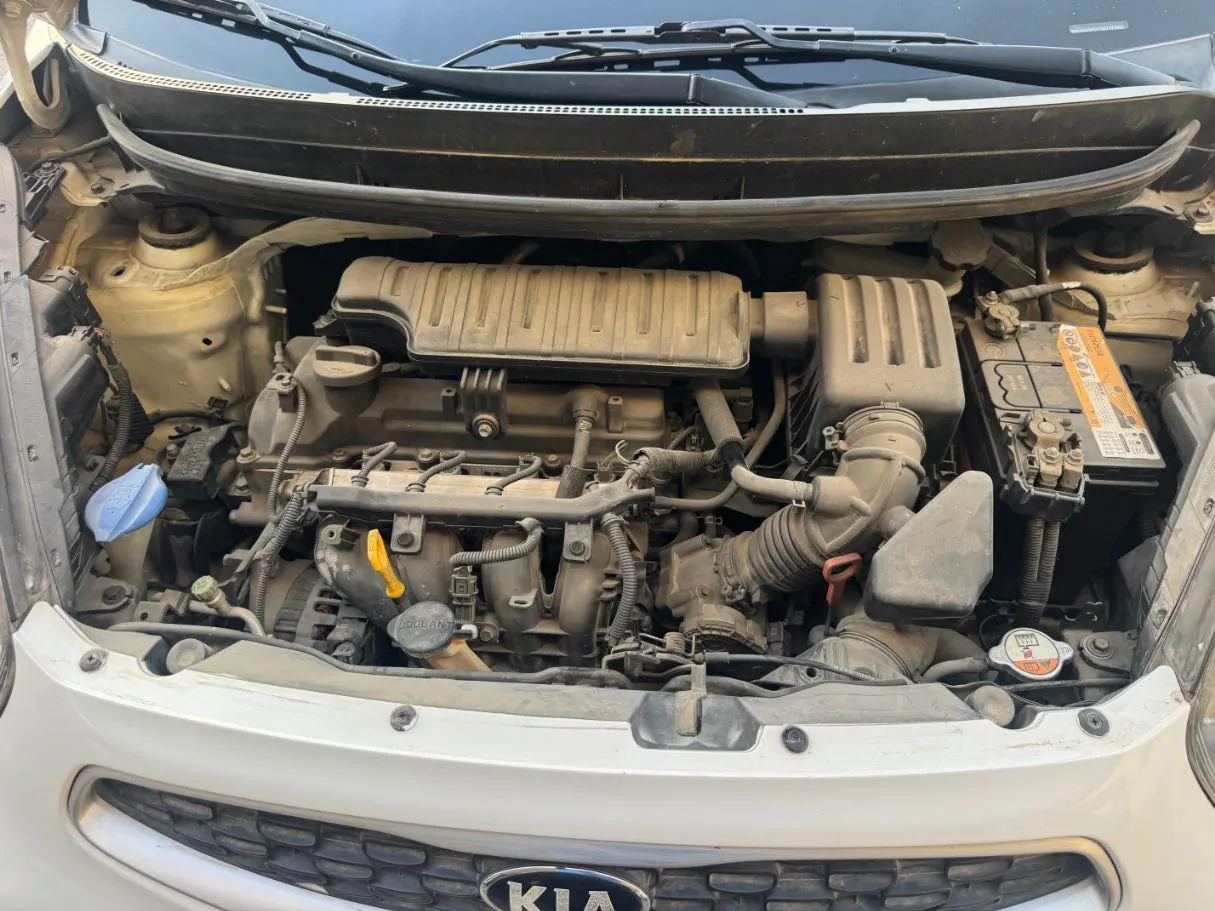 Car image 20