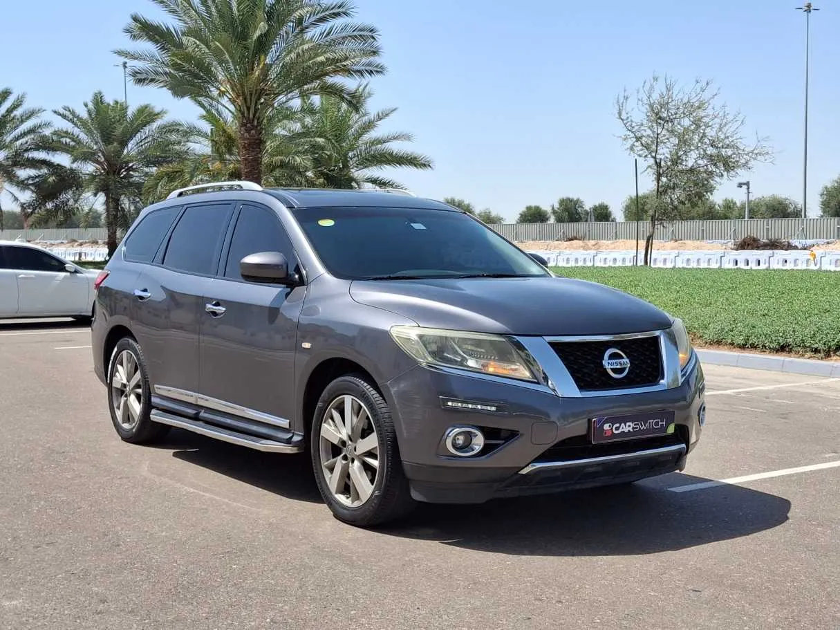 Car image 3