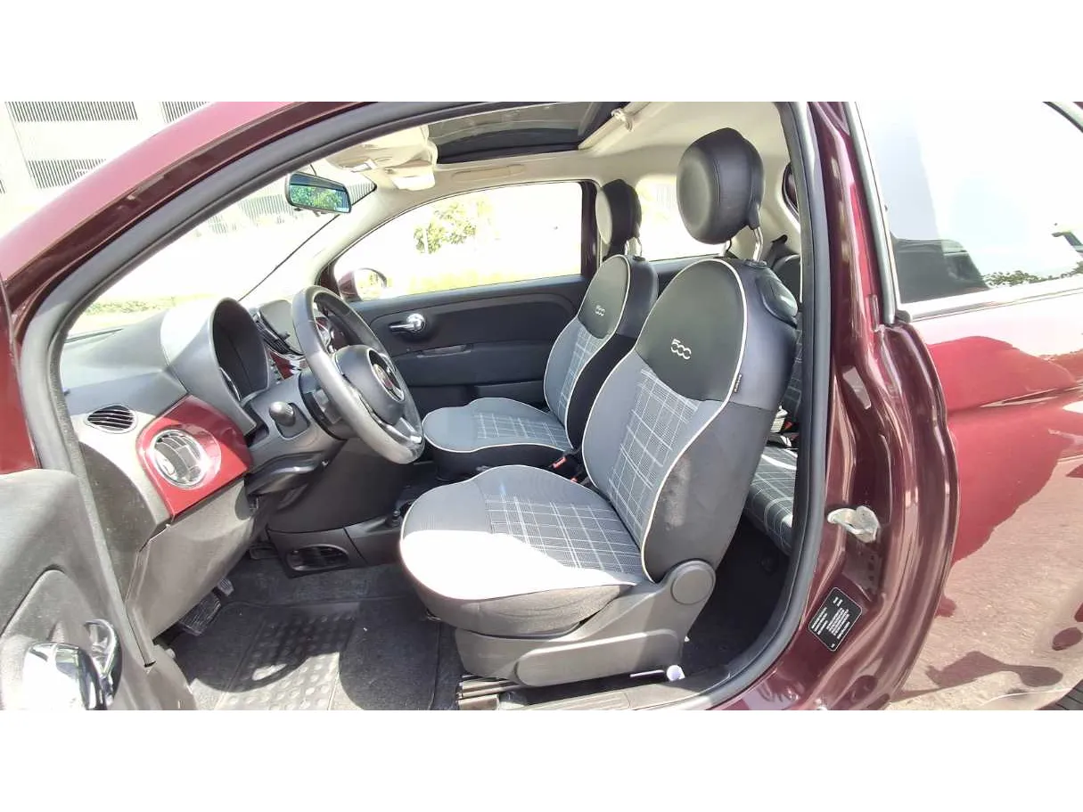 Car image 12