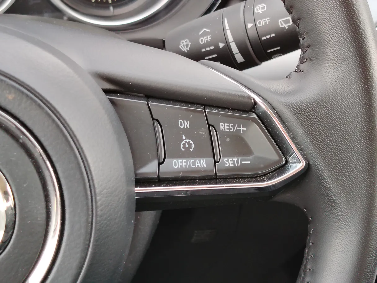 Car image 36