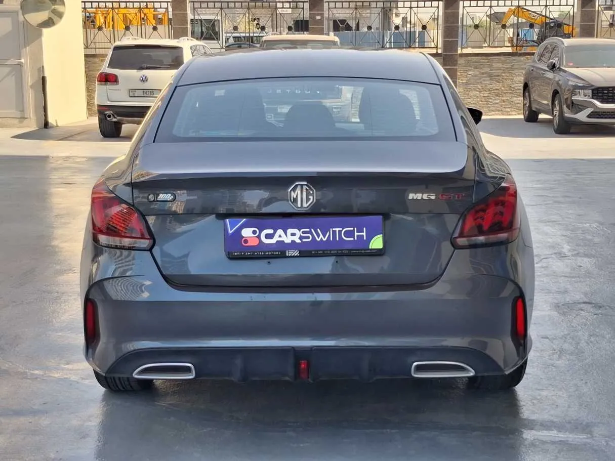 Car image 6