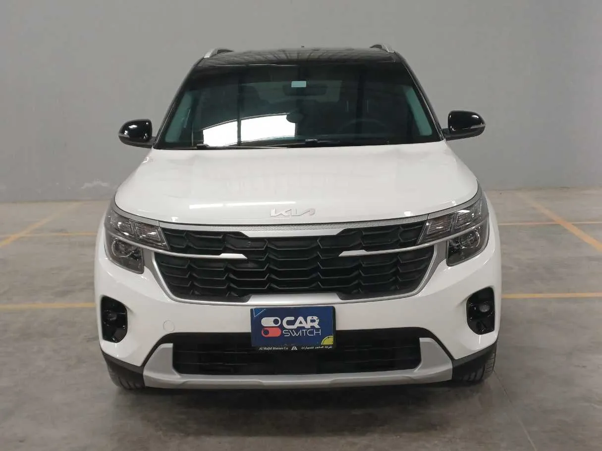 Car image 2