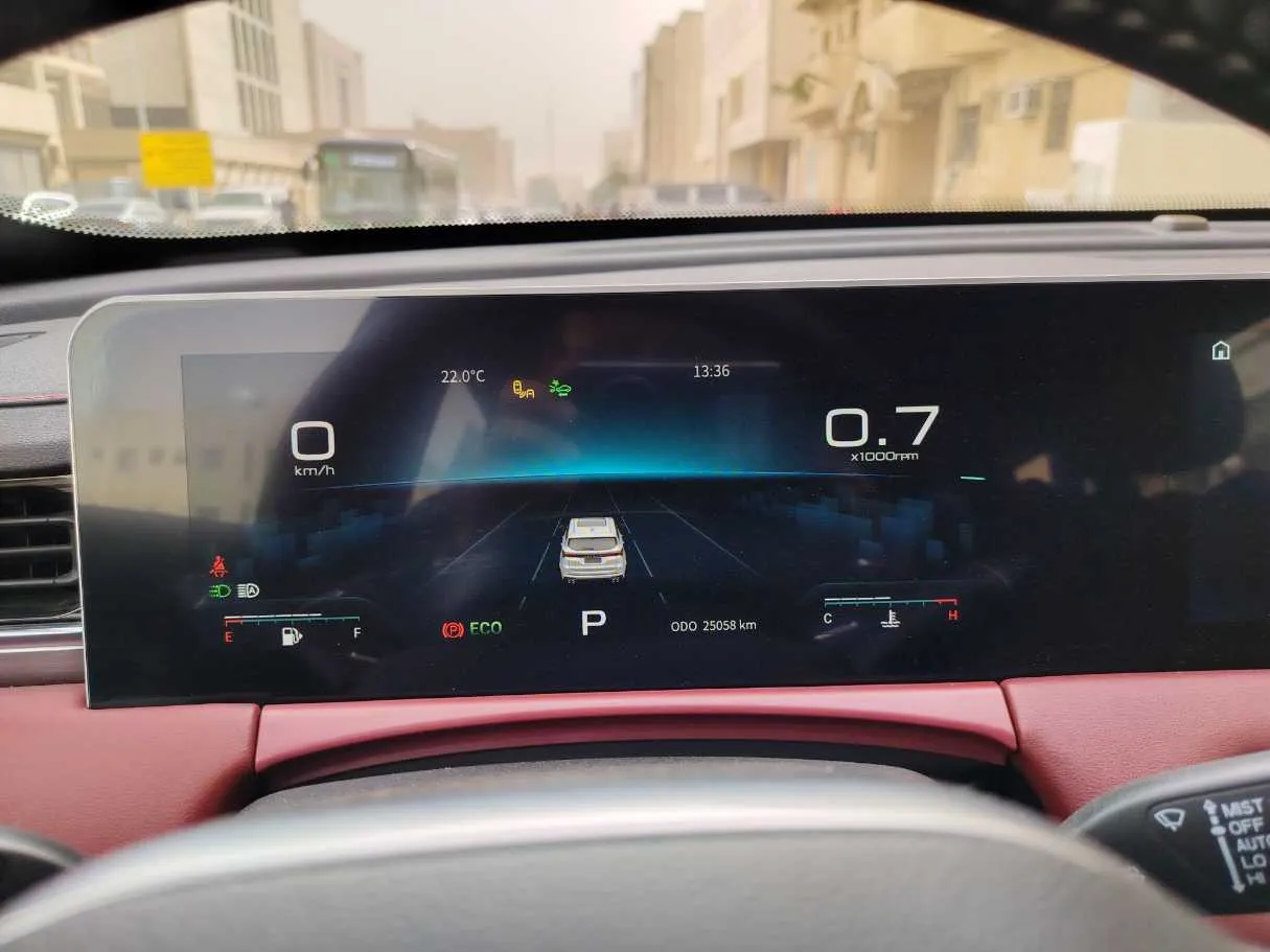 Car image 18