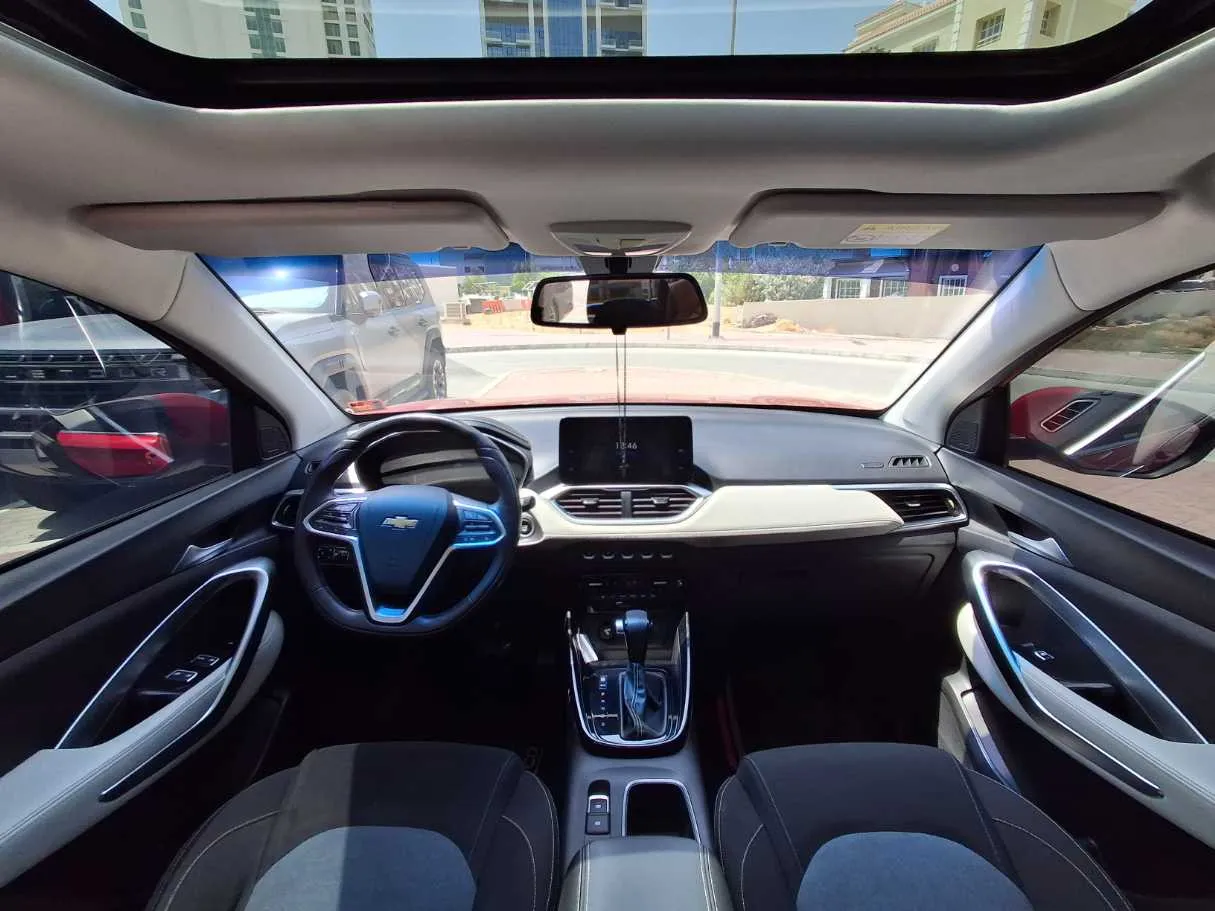 Car image 23