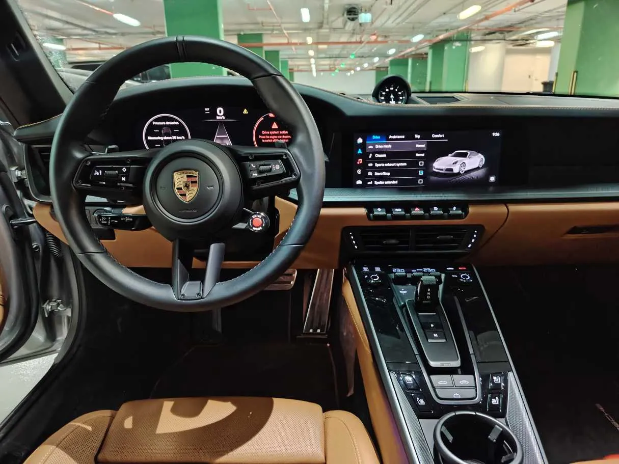 Car image 22