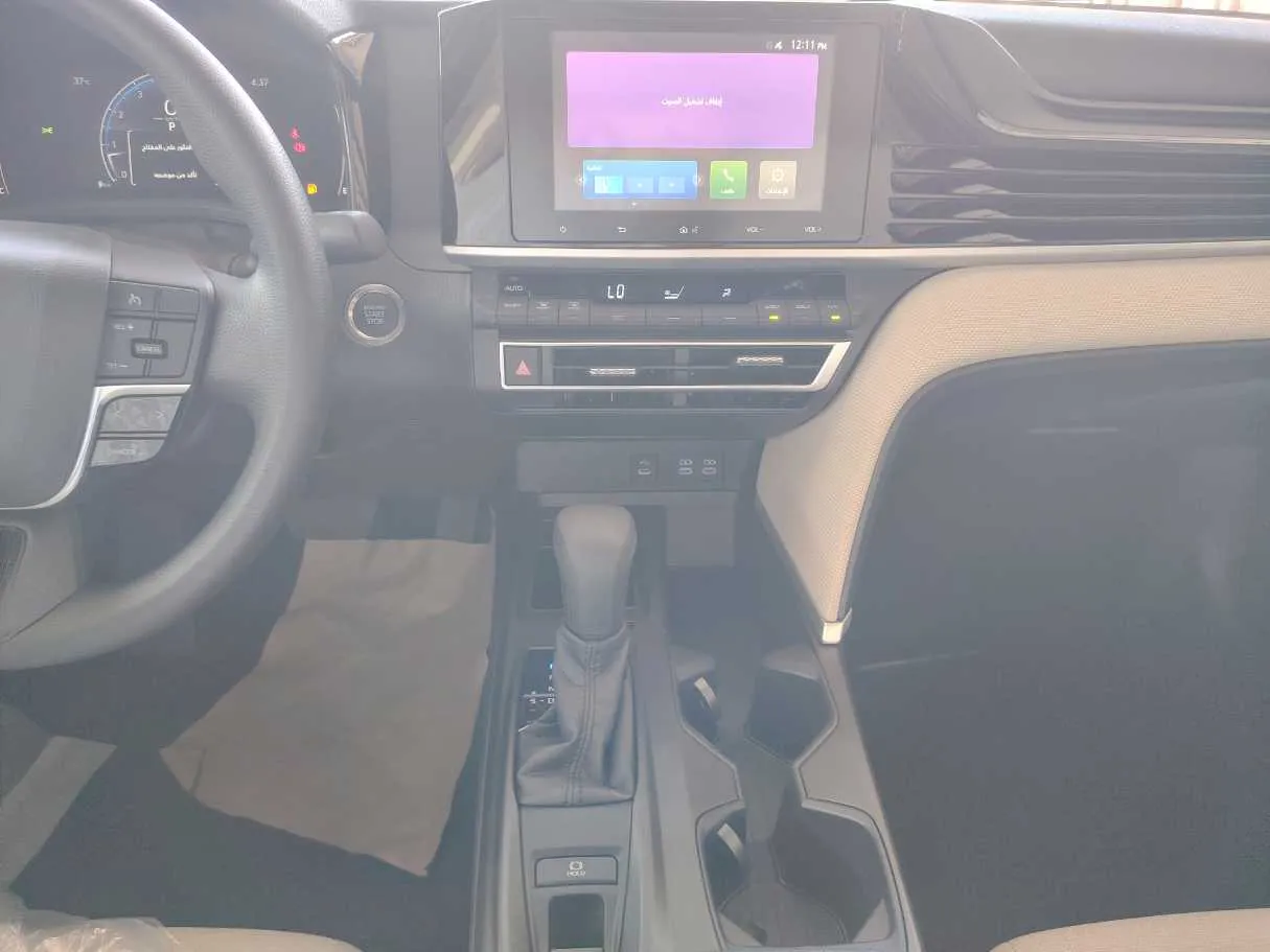 Car image 23