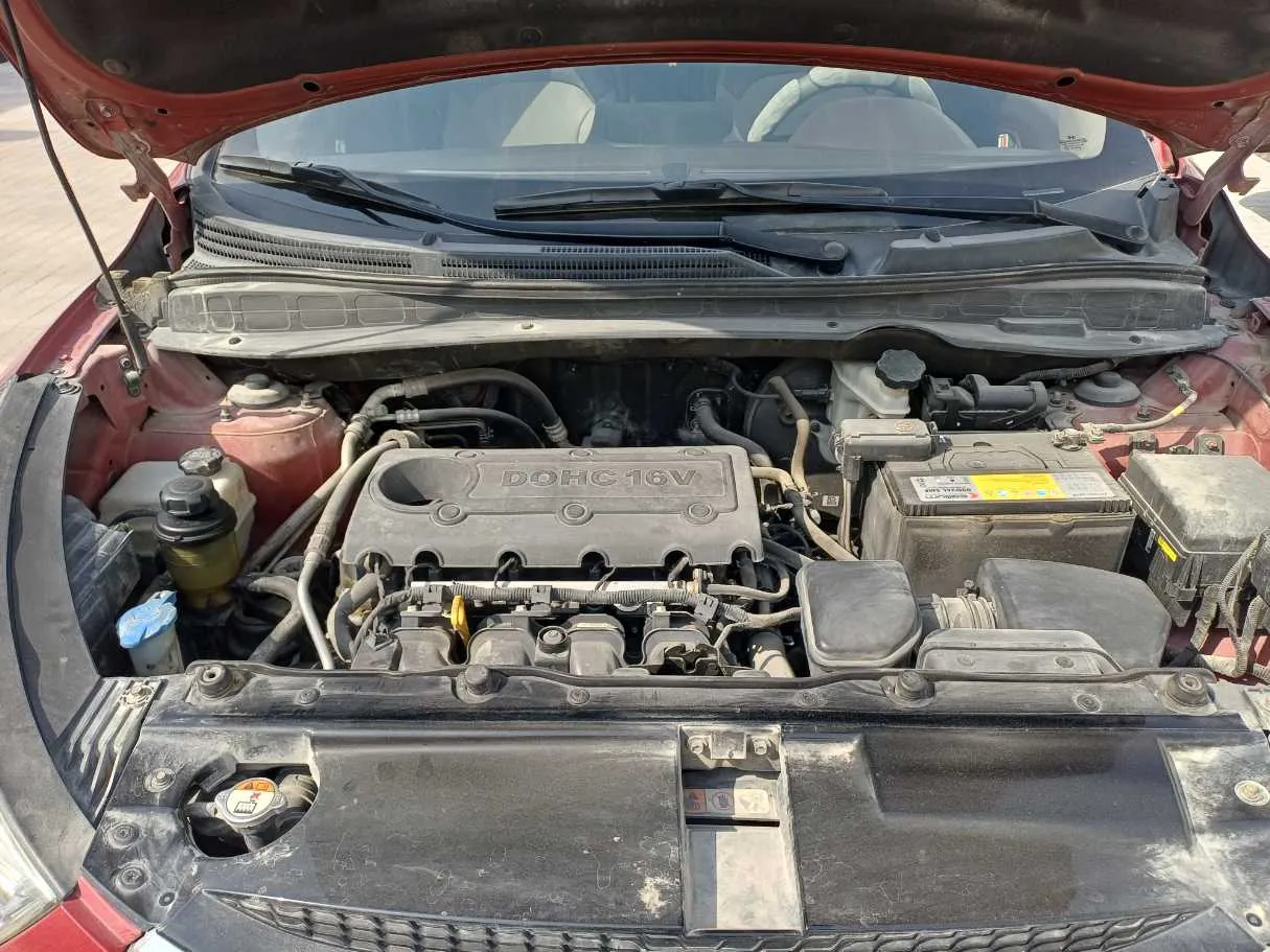 Car image 24
