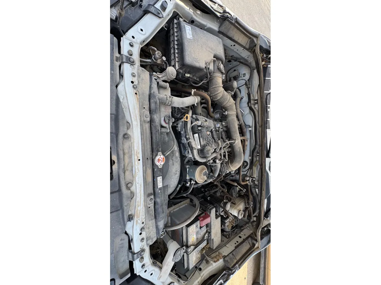 Car image 27