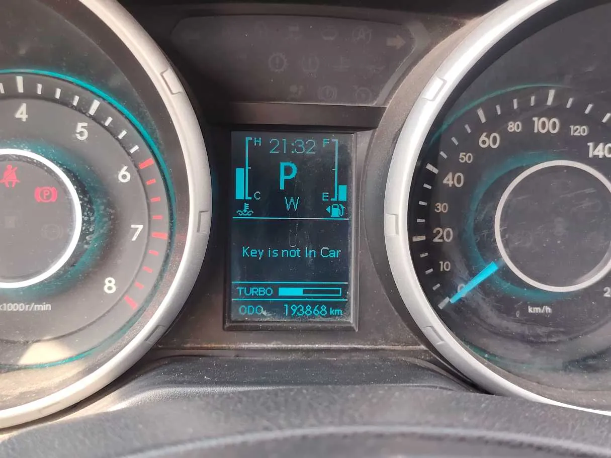 Car image 22