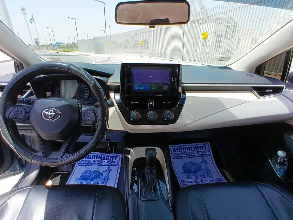 Car image 15