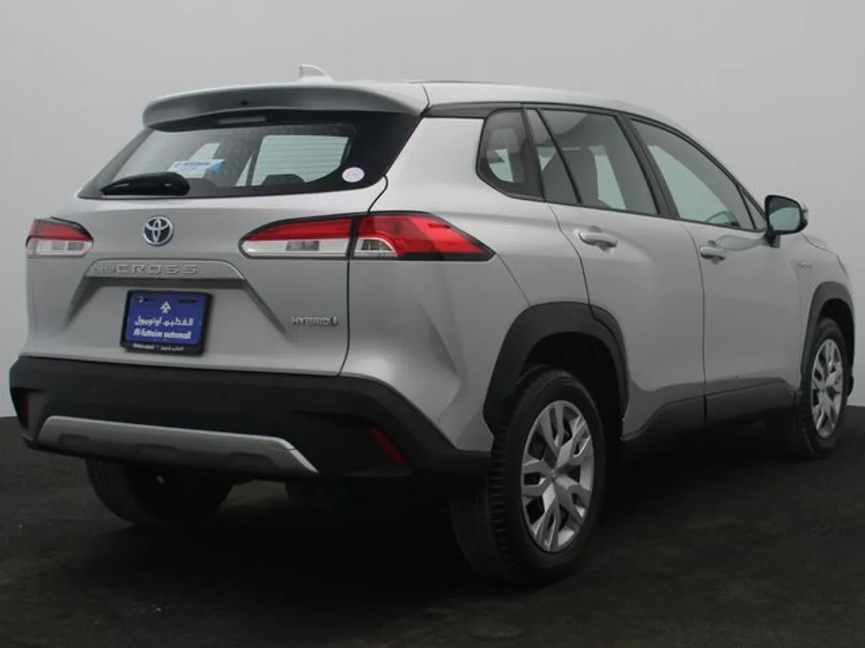 Car image 2