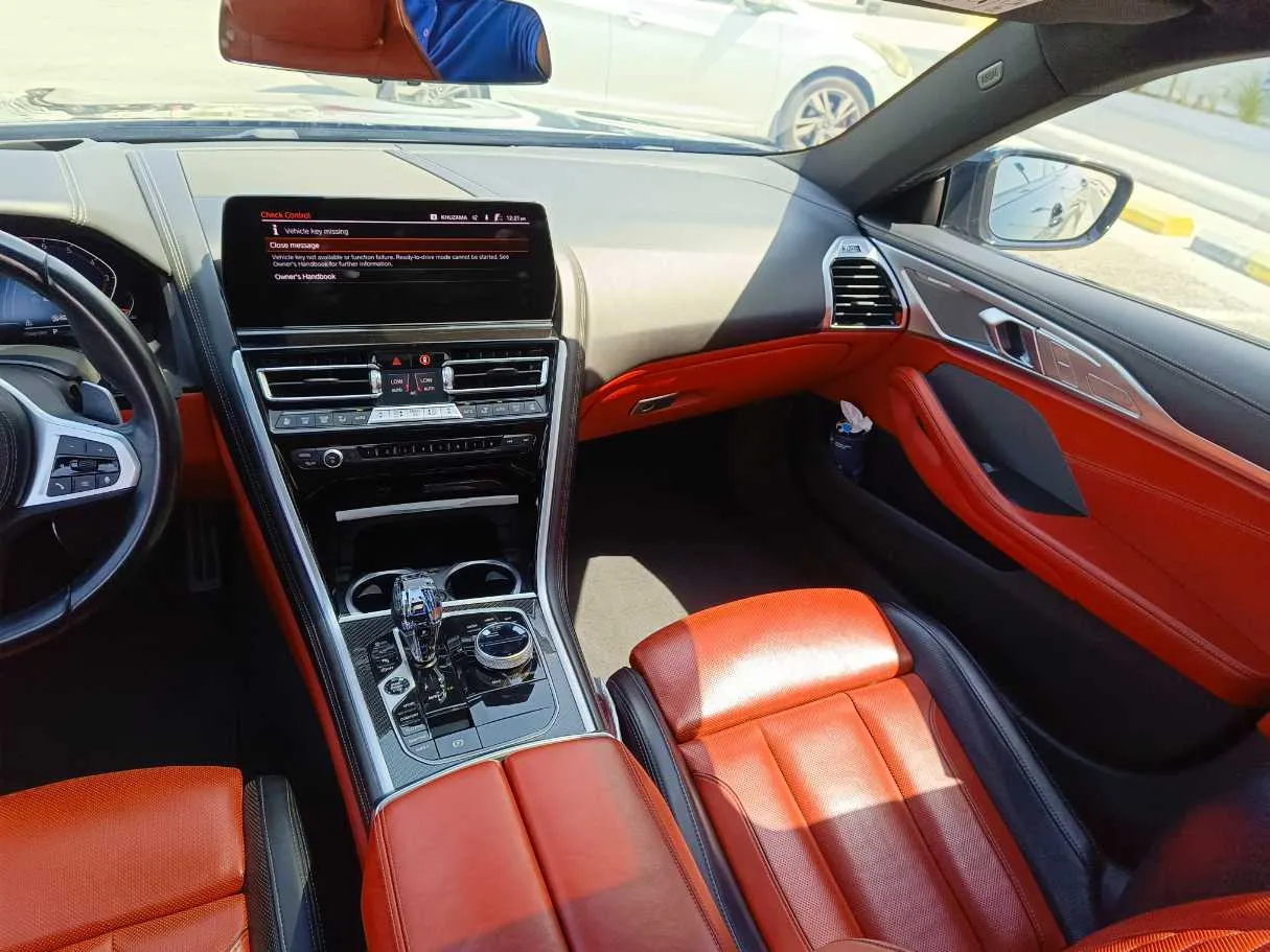Car image 28