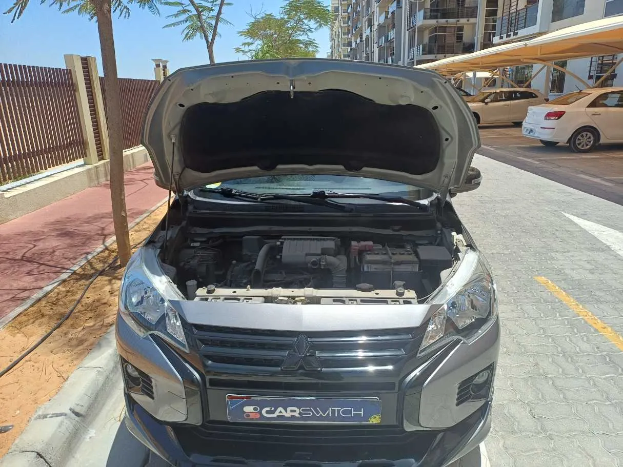 Car image 24
