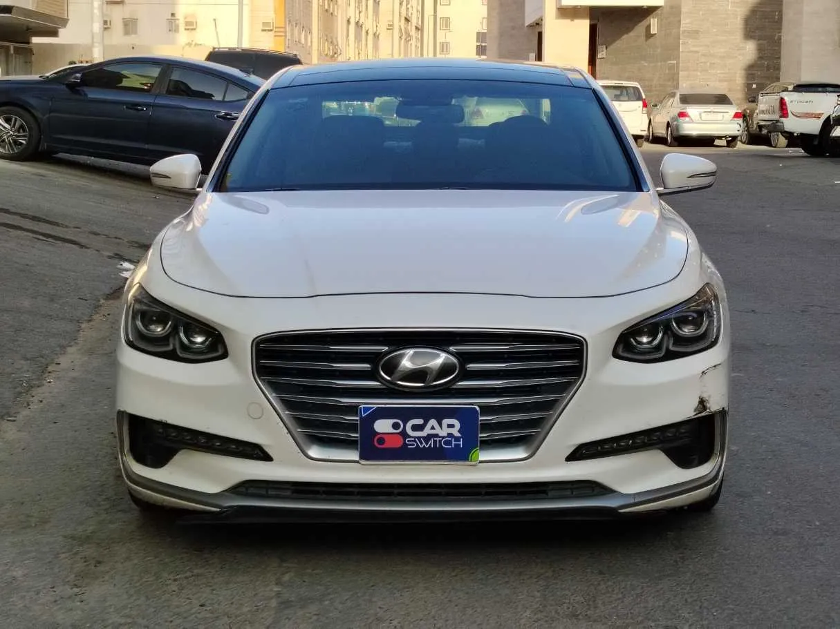 Car image 2