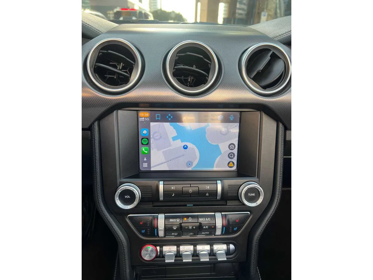 Car image 24