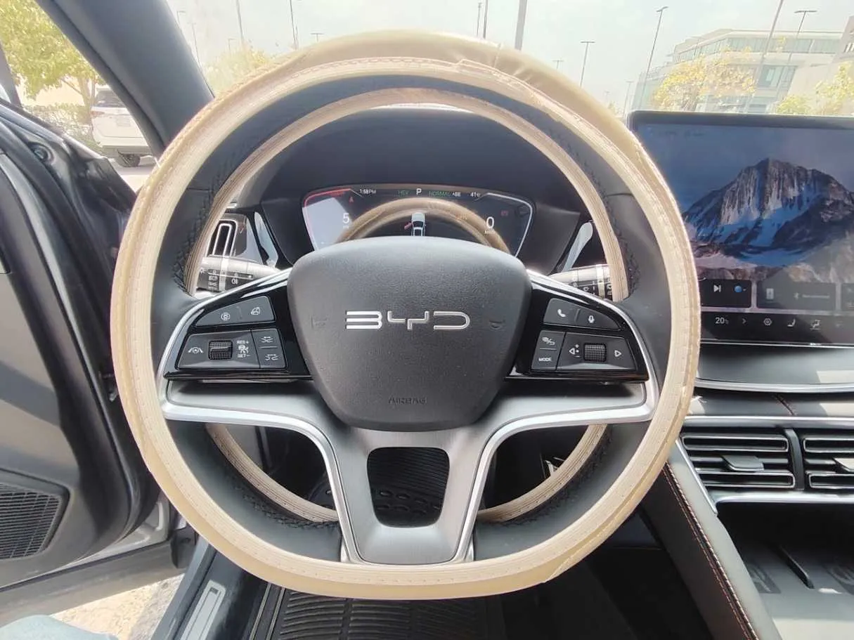 Car image 22
