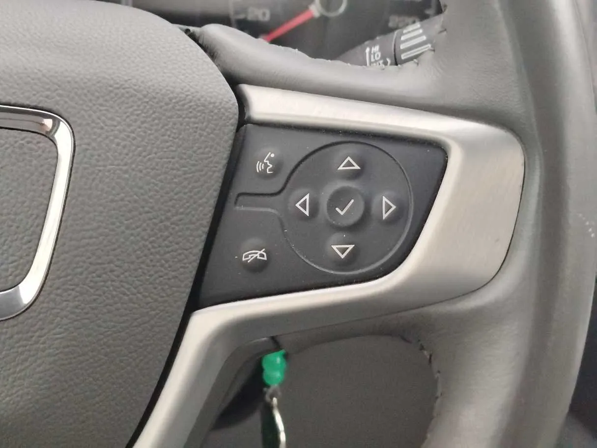 Car image 33