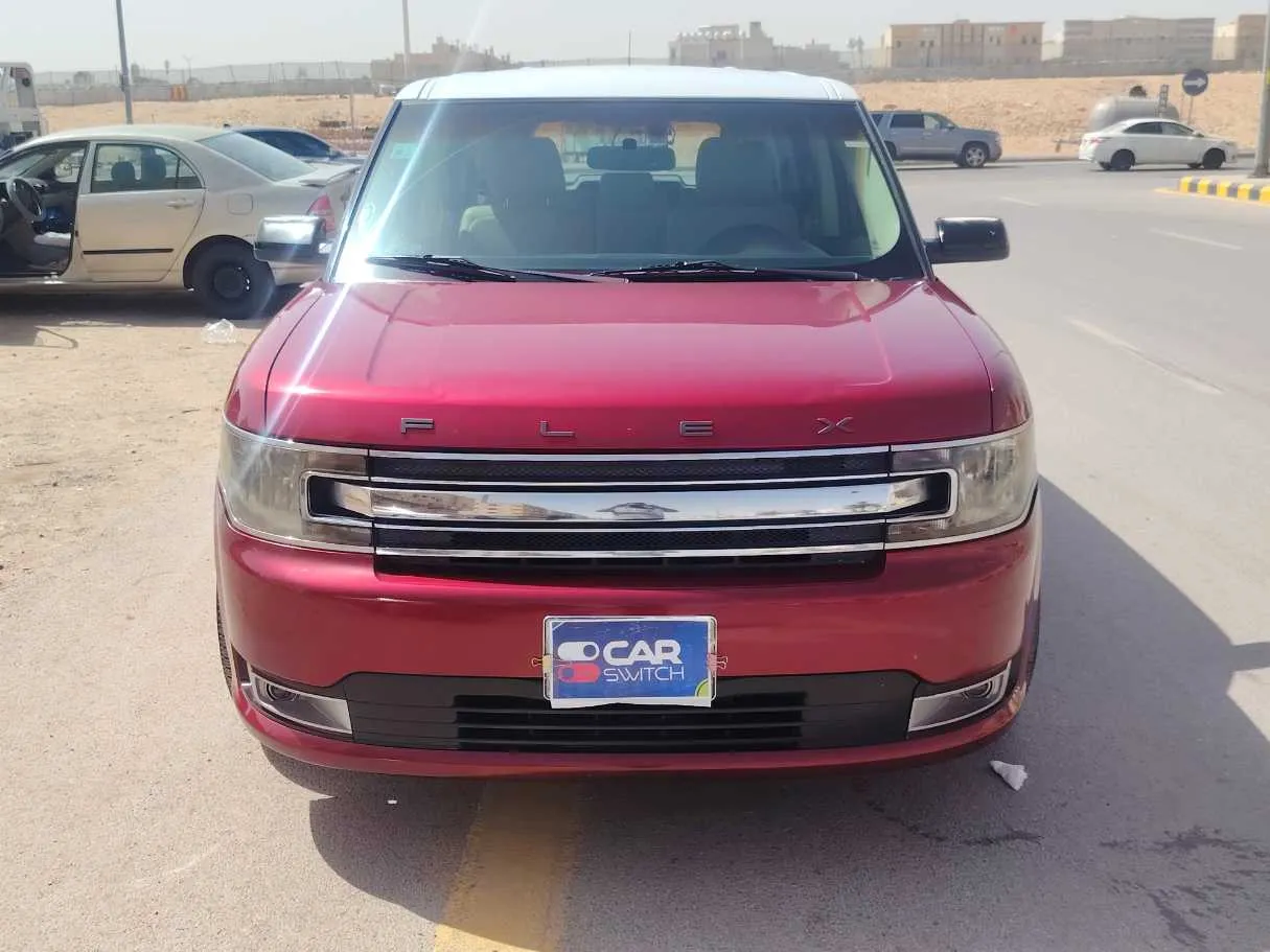 Car image 2