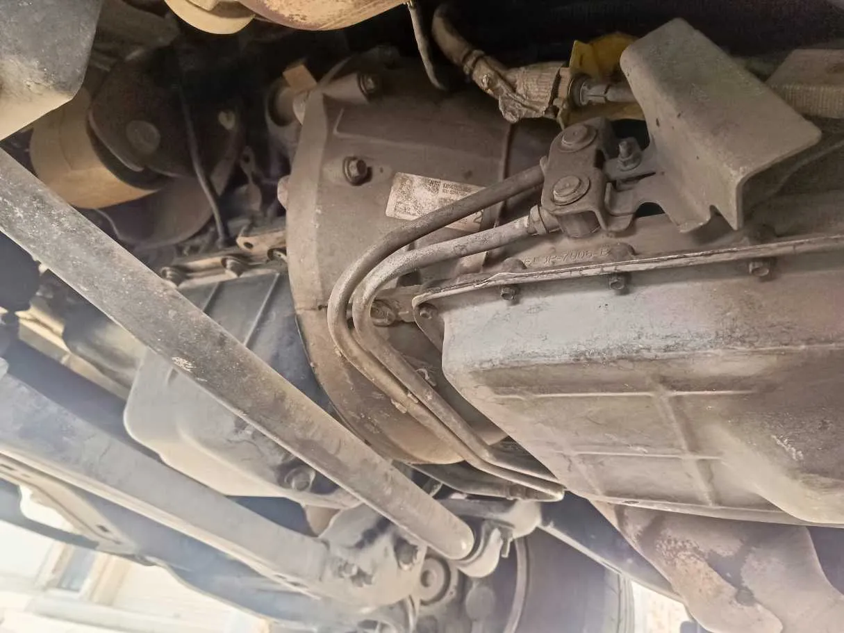 Car image 36