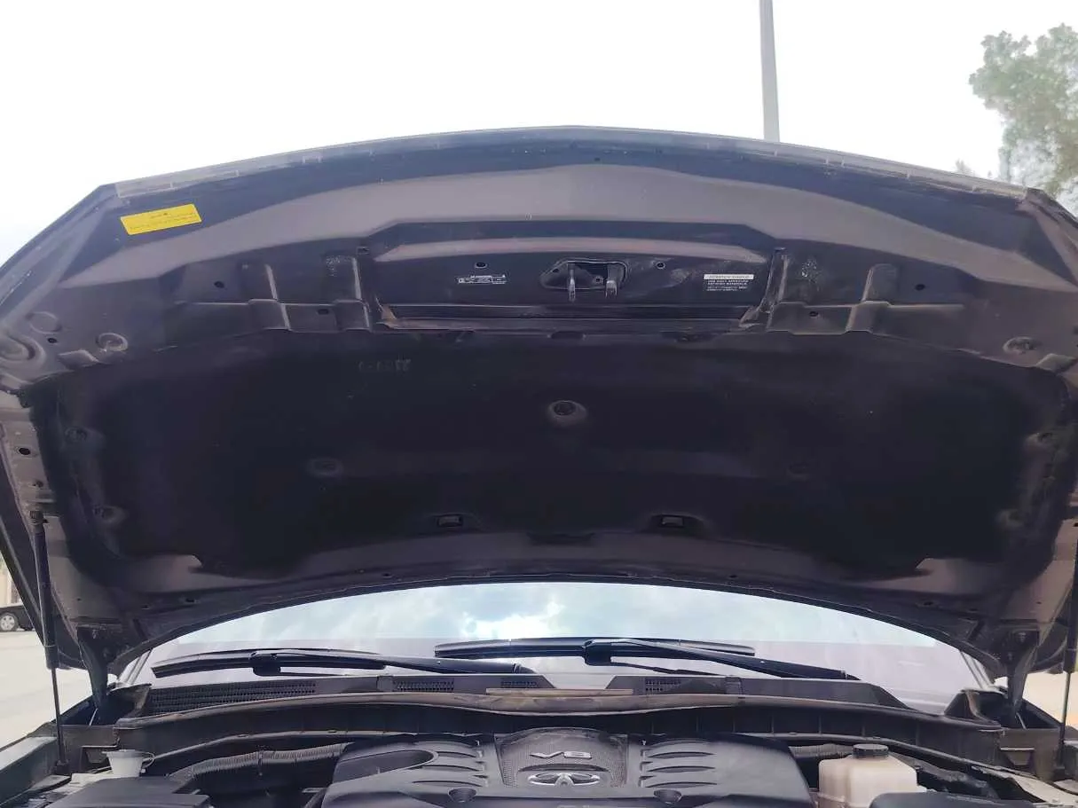 Car image 48