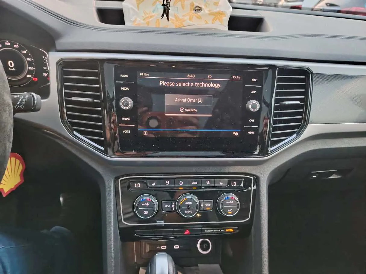 Car image 29