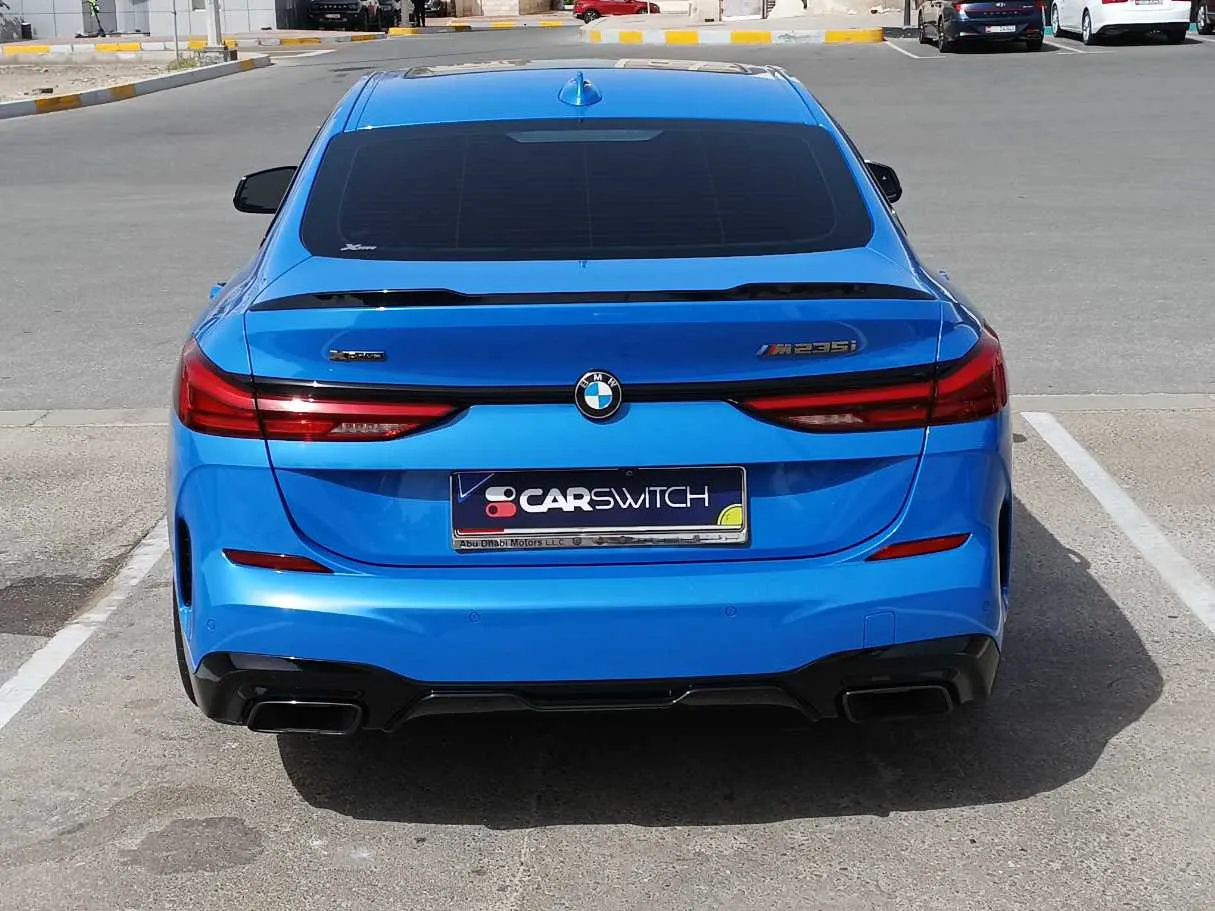 Car image 6