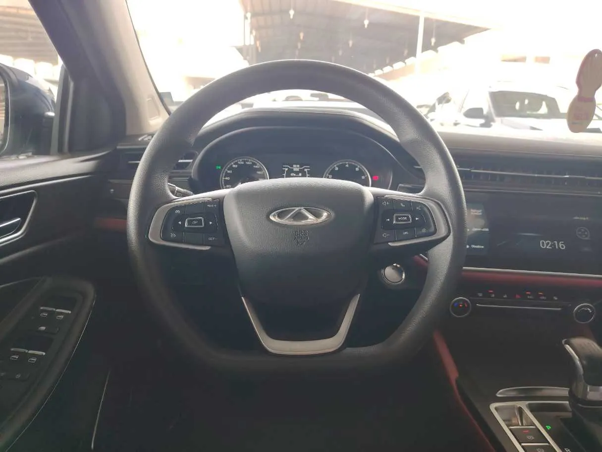Car image 23