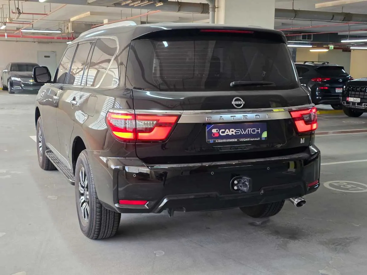 Car image 7
