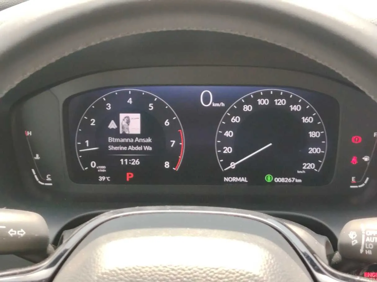 Car image 23