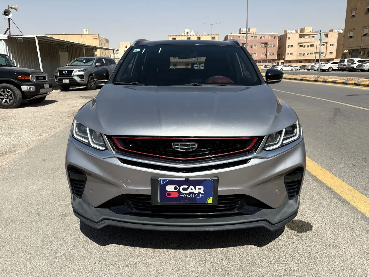 Car image 2