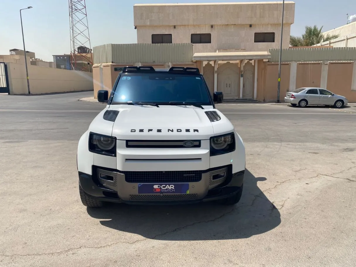 Car image 2