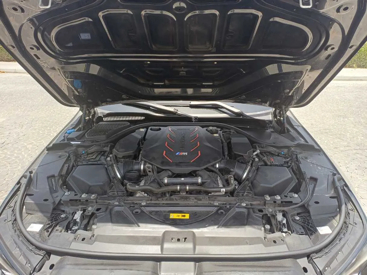 Car image 26