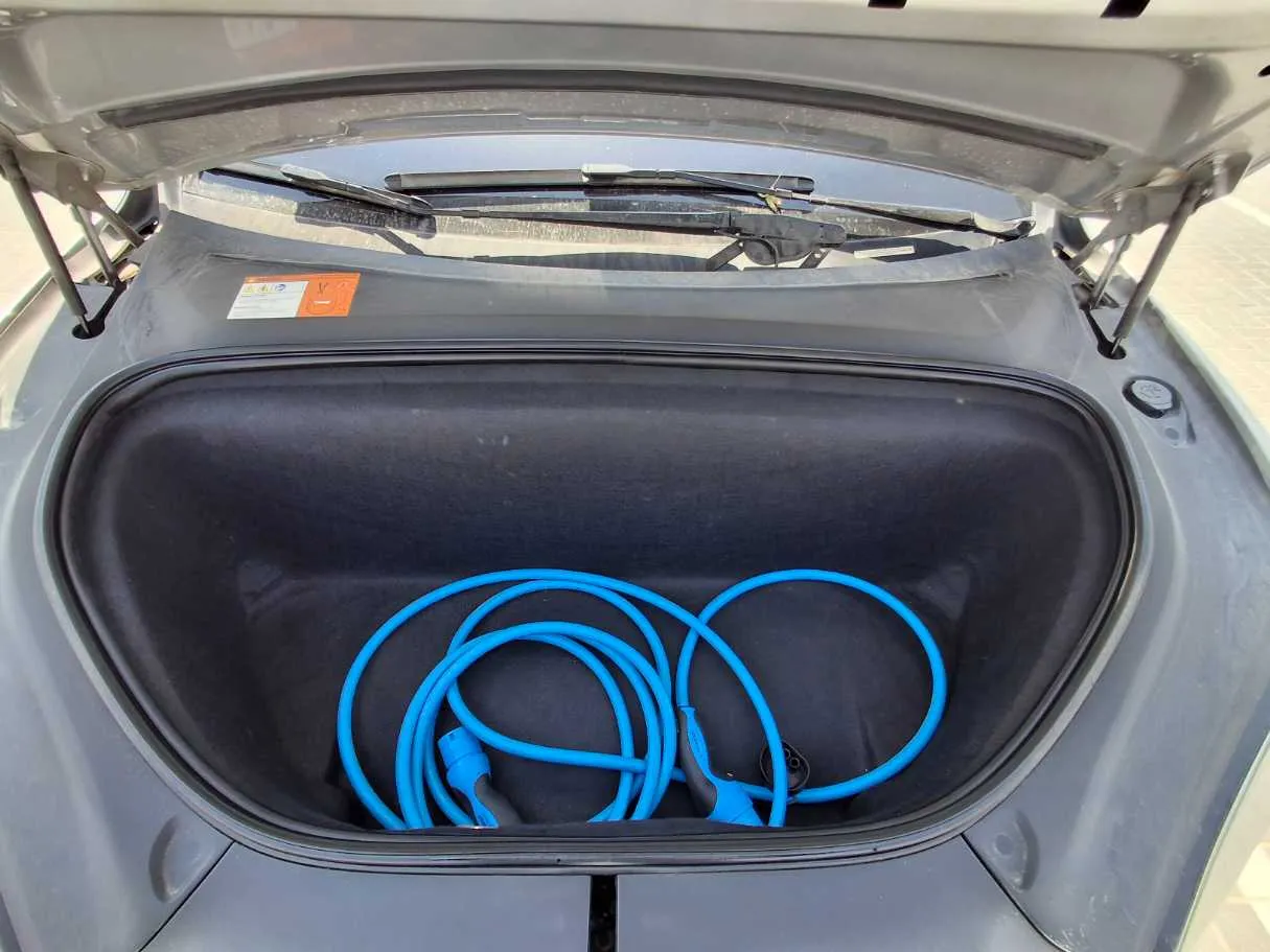 Car image 23
