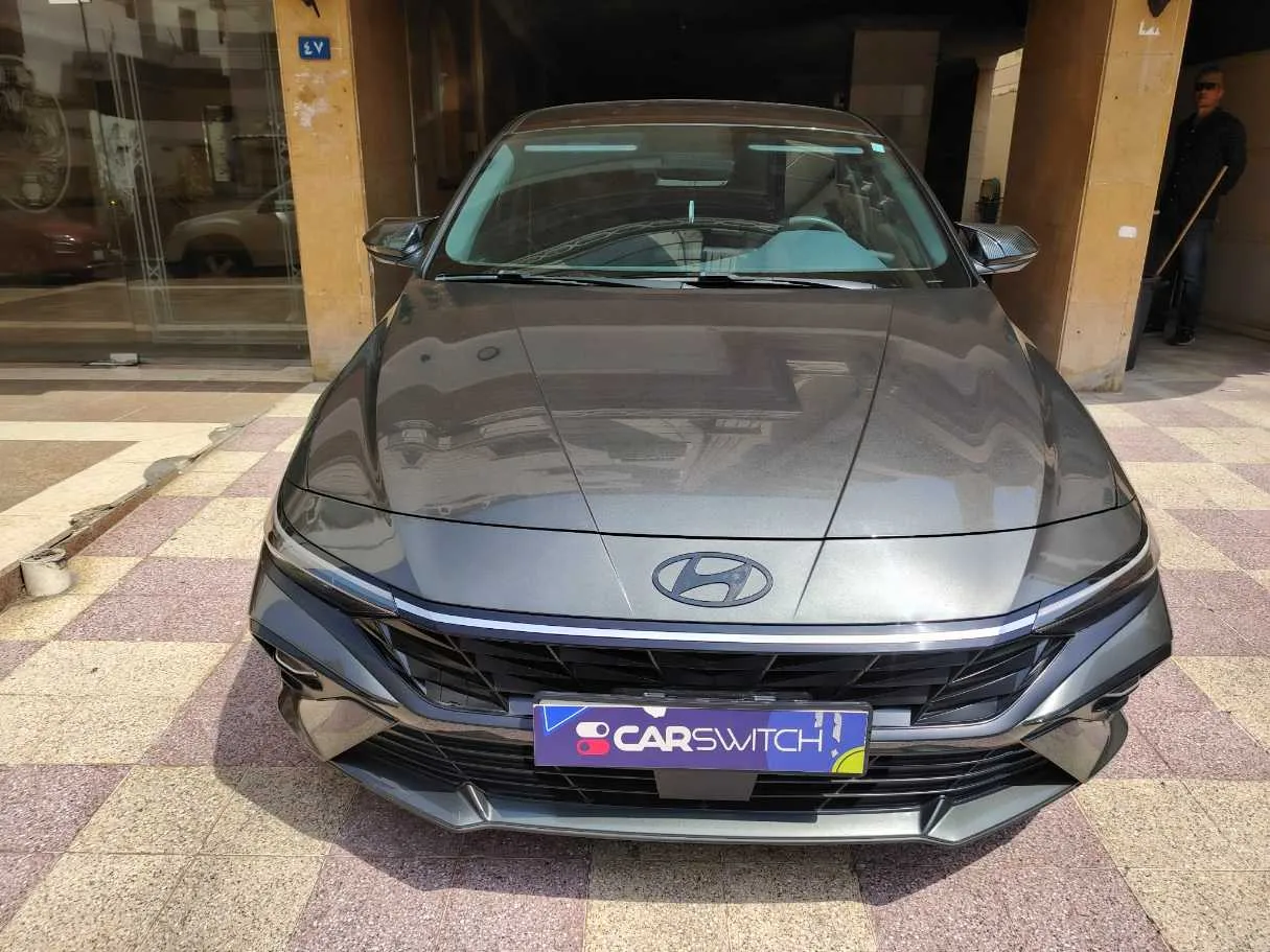 Car image 2