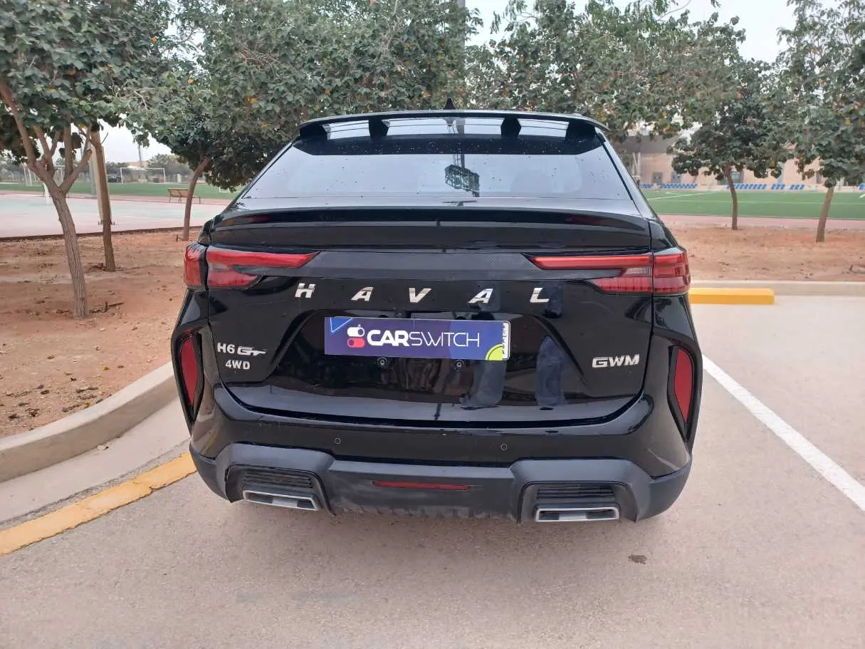 Car image 6