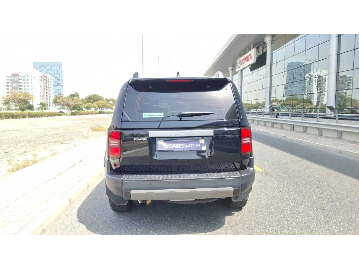 Car image 6